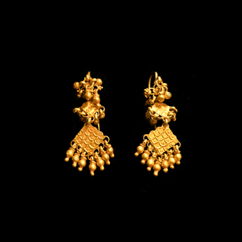 Gold earrings